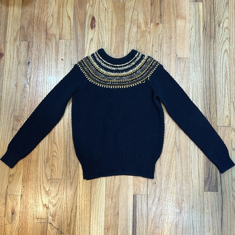 Super cute sweater